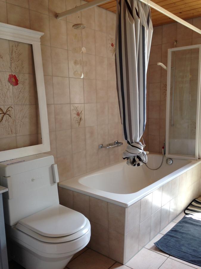 Bnb Im Waldhof Bachenbulach Buitenkant foto